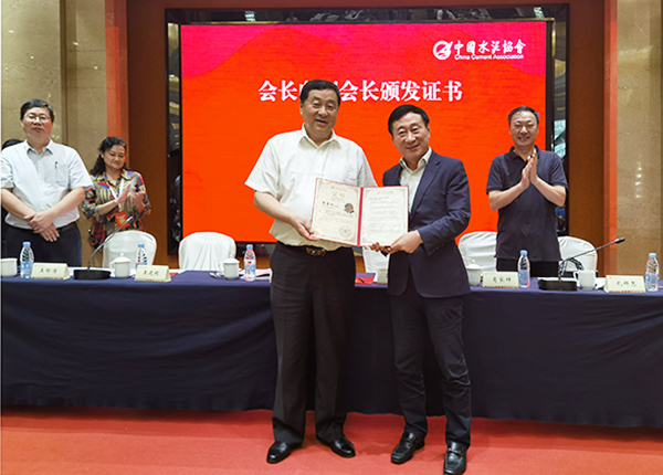 1600225629755624.jpg e10f3b2fe2ef663418e09a5e83db366.jpg