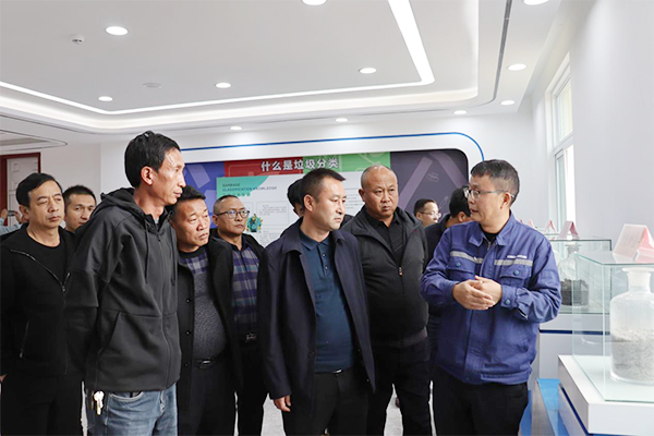 1639307574870766.jpg 行車(chē)操作.jpg